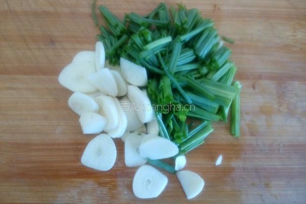 青椒土豆片（甜面酱）的做法图解1