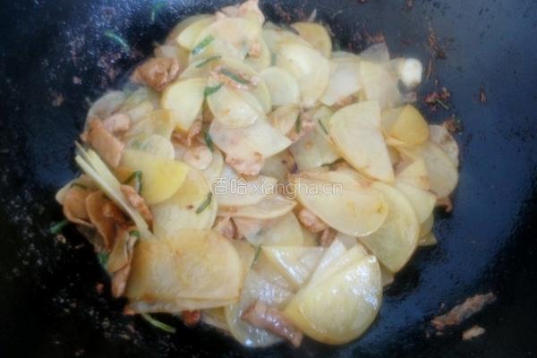 青椒土豆片（甜面酱）的做法图解5
