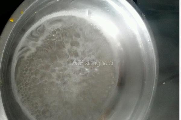 抹茶慕斯的做法图解2