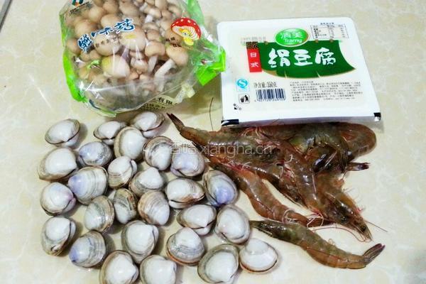 三鲜豆腐羹的做法图解1