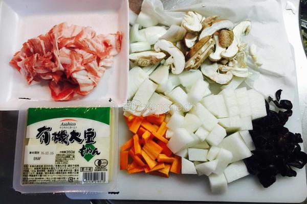 日式味噌汤的做法图解1