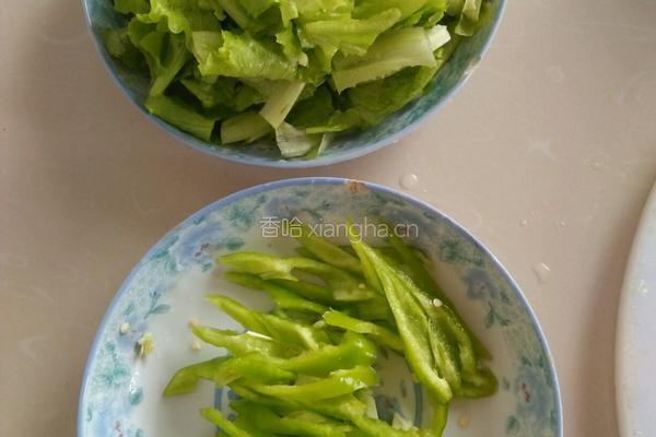 凉拌生菜的做法图解1