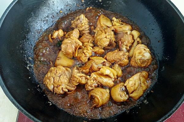 红烧土豆鸡块的做法图解5