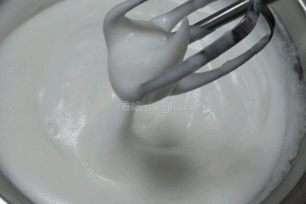 戚风蛋糕的做法图解5