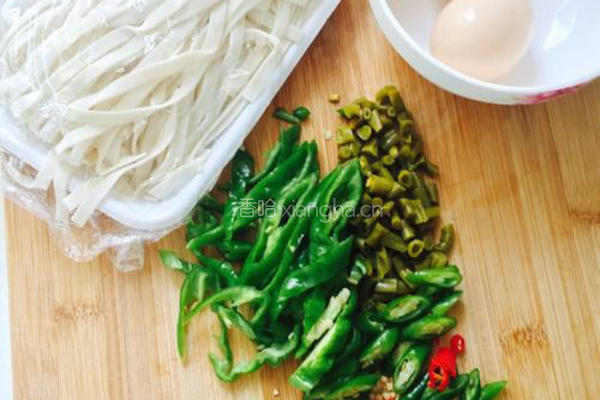 速成美食—炒面的做法图解1