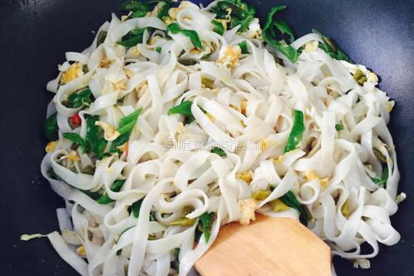 速成美食—炒面的做法图解4