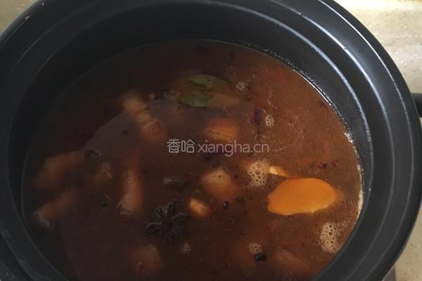砂锅 土豆红烧肉的做法图解8