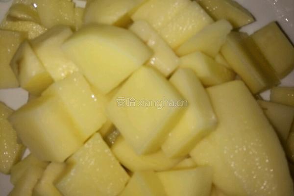 土豆炖土鸡的做法图解5