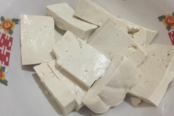 鱼头汤的做法图解2