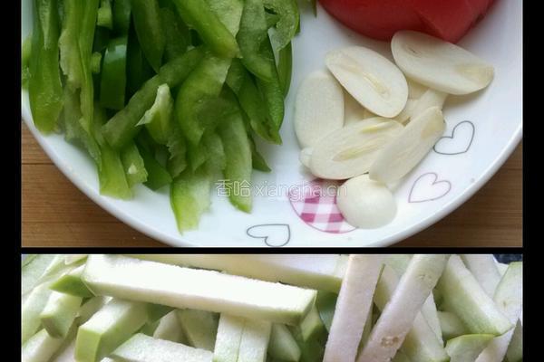 尖椒炒茄子的做法图解1