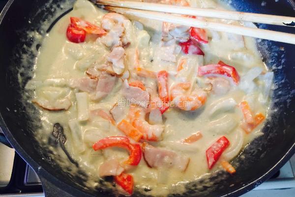 虾仁培根芝士焗饭的做法图解6