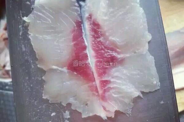水煮鱼片的做法图解2