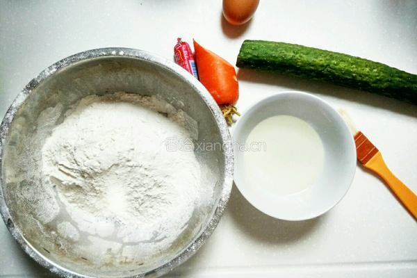 蒸春饼卷菜的做法图解1