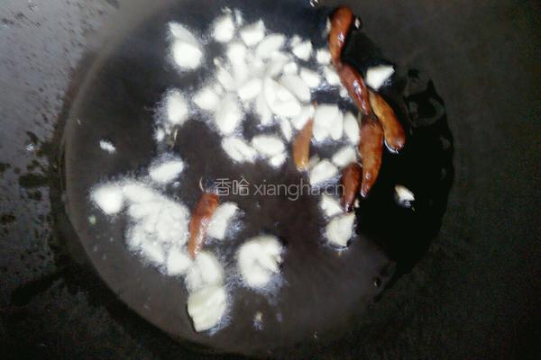 剁椒丝瓜炒蛋的做法图解4