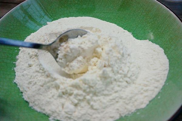 番茄披萨的做法图解2