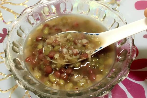 红豆绿豆西米露的做法图解6