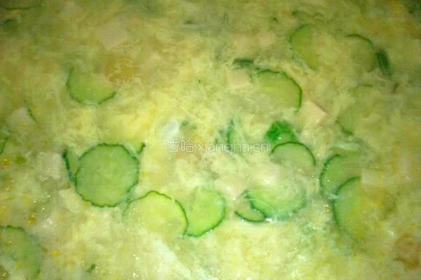 黄瓜鸡蛋豆腐汤的做法图解6