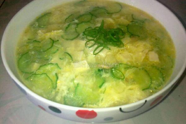 黄瓜鸡蛋豆腐汤的做法图解7