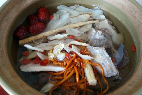 药膳鸽子汤的做法图解5