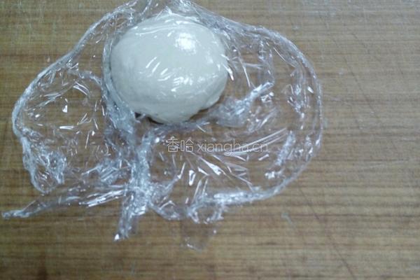 葱油千层饼的做法图解2