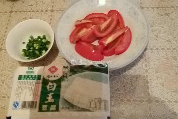 西红柿豆腐的做法图解2