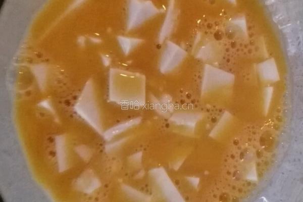 豆腐鸡蛋炒西红柿的做法图解1