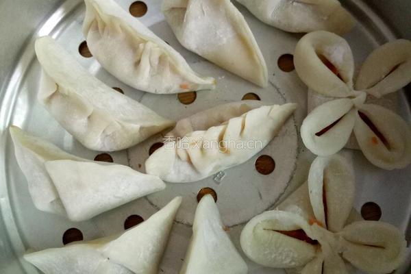 胡萝卜素馅饺子的做法图解3