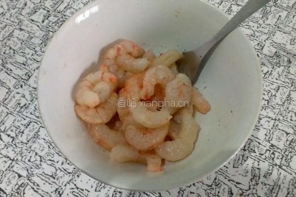 杂蔬腰果炒虾仁的做法图解3