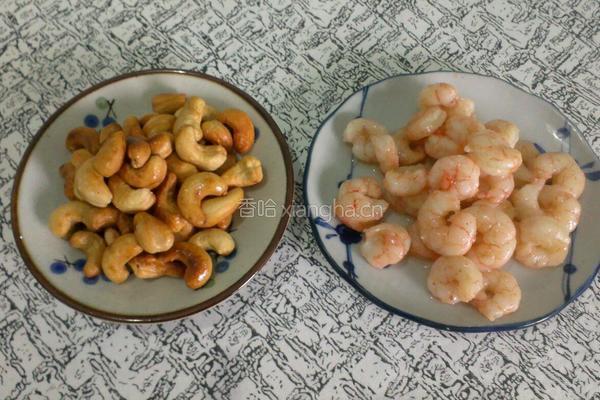 杂蔬腰果炒虾仁的做法图解5