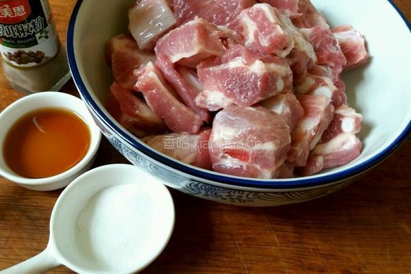 糖醋炸排骨的做法图解2