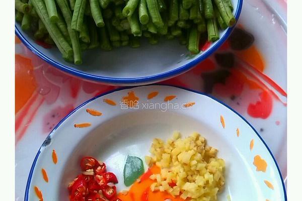 芝香豇豆的做法图解2