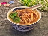 炖墨鱼排骨汤的做法[图]