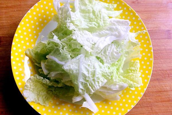 东北大拌菜的做法图解1