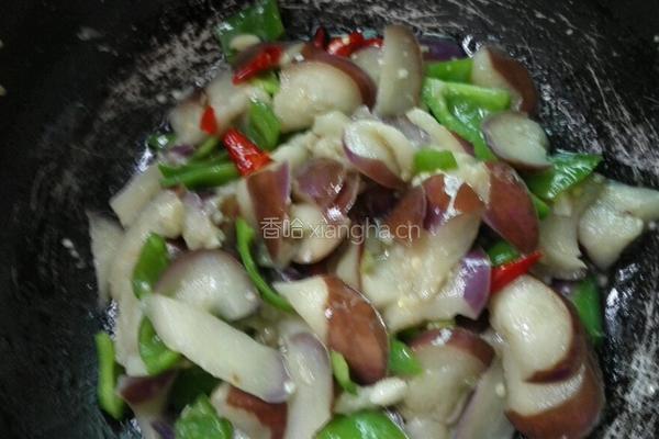 清炒紫茄子的做法图解9