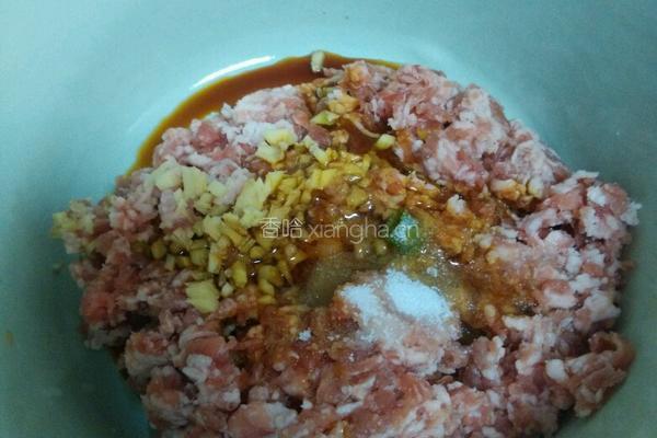 羊肉萝卜馅饺子的做法图解4