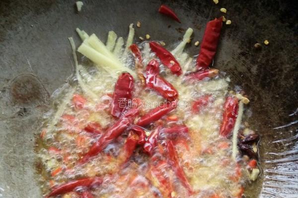 红烧鲤鱼的做法图解6