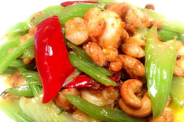 西芹炒虾仁的做法图解13