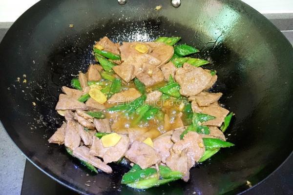 青椒猪肝的做法图解9