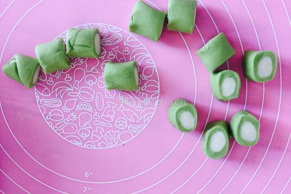 木耳香菇饺子的做法图解7