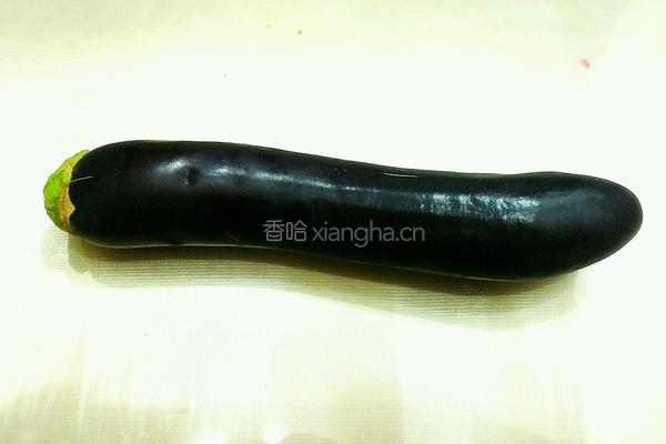 咸鱼烧茄子的做法图解2