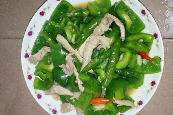 家常辣椒炒肉的做法图解7