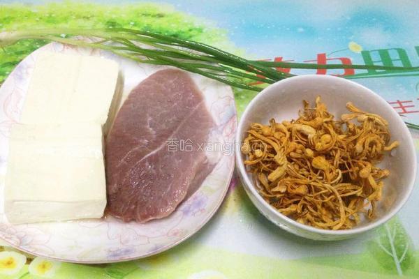 虫草花豆腐汤的做法图解1