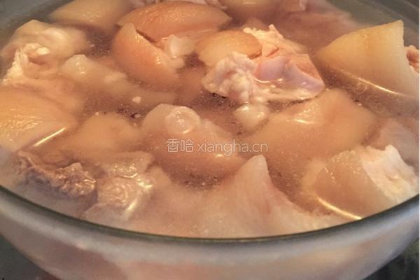 酱焖猪蹄的做法图解1