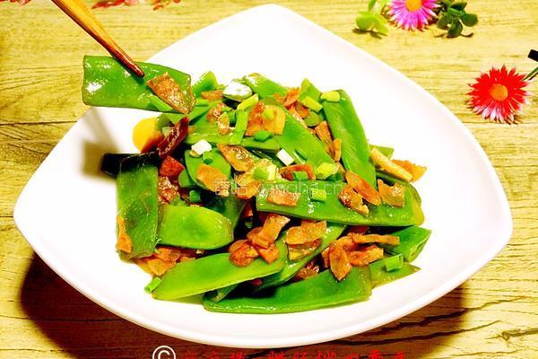 腊肠丁炒四季豆的做法图解11
