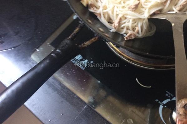 肉丝炒粉的做法图解7