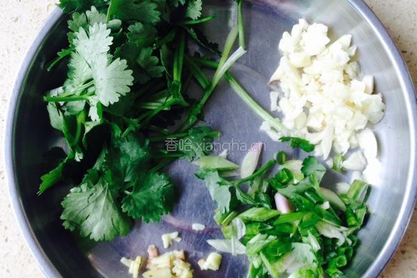 凉拌鸡胗的做法图解3