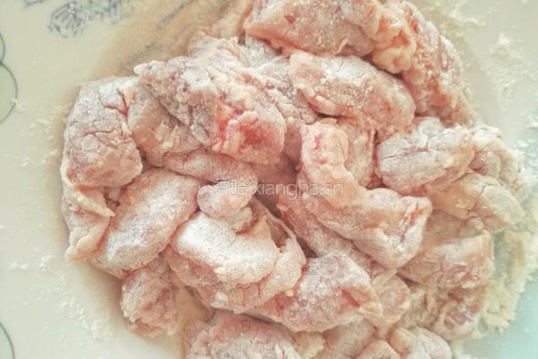 糖醋肉段的做法图解4