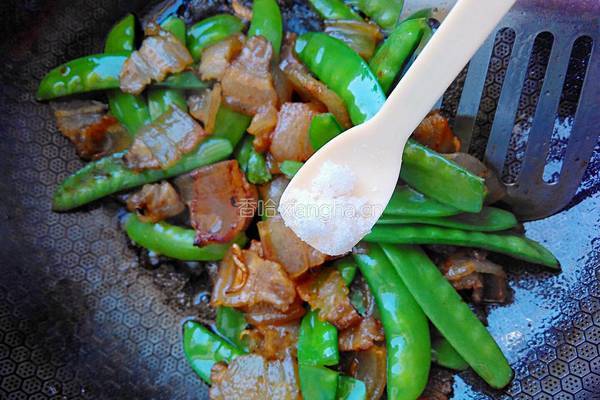 青扁豆炒腊肉的做法图解12