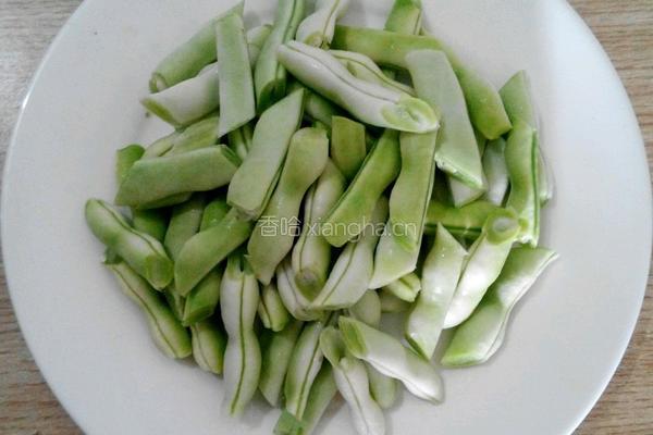 耗油豆角的做法图解2