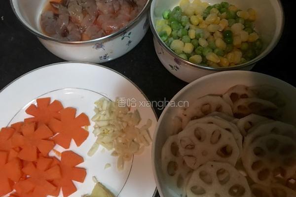 杂蔬炒虾仁的做法图解2